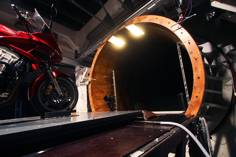 Illustration for article titled A Trip Inside a 70-Year-Old Wind Tunnel